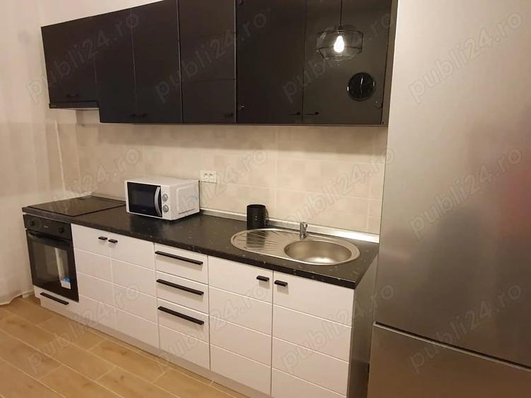 Inchiriez garsoniera premium zona Coresi Privat - 1