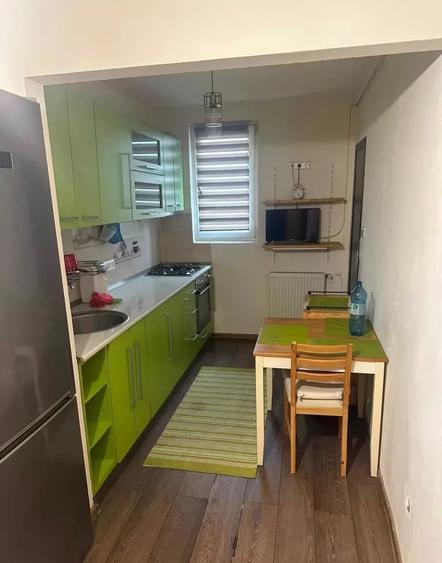 Apartament cu 2 camere semidecomandat, mobilat în Dristor