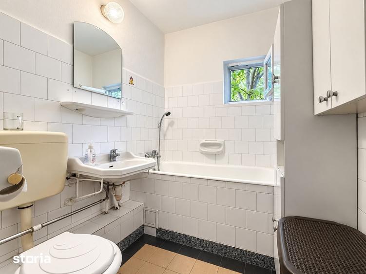 Apartament cu 3 camere decomandat în Nufărul