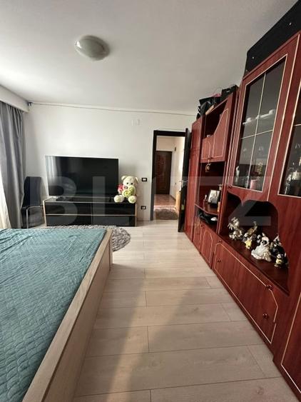 Apartament cu 2 camere semidecomandat, mobilat în Nord-Est