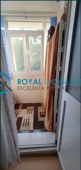 Apartament cu 2 camere nedecomandat în Mihai Bravu