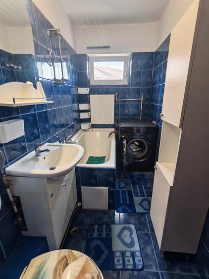 Apartament cu 2 camere nedecomandat în Girocului
