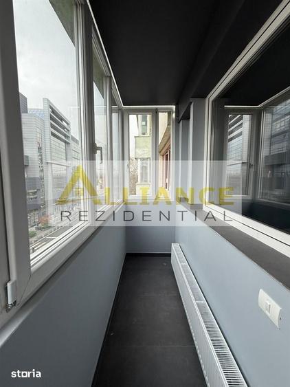 Apartament cu 2 camere semidecomandat în Berceni — fotografia 1