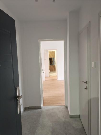 Apartament cu 2 camere nedecomandat în Sud-Vest