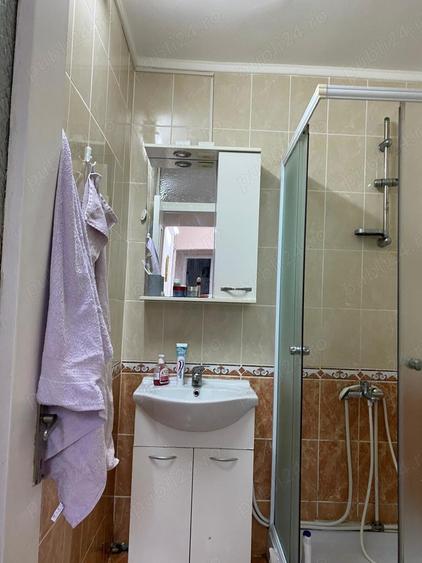 Apartament cu 4 camere decomandat în Luncă