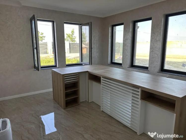 Casă cu 7 camere cu Teren 1200 Mp în Cârcea