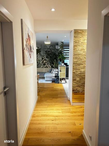 Apartament cu 3 camere, mobilat în Central