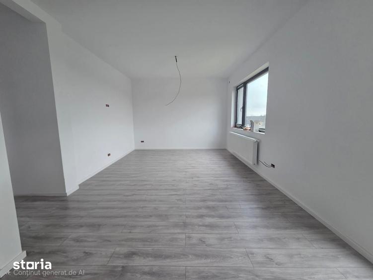 Casă cu 3 camere cu Teren 250 Mp în Clinceni