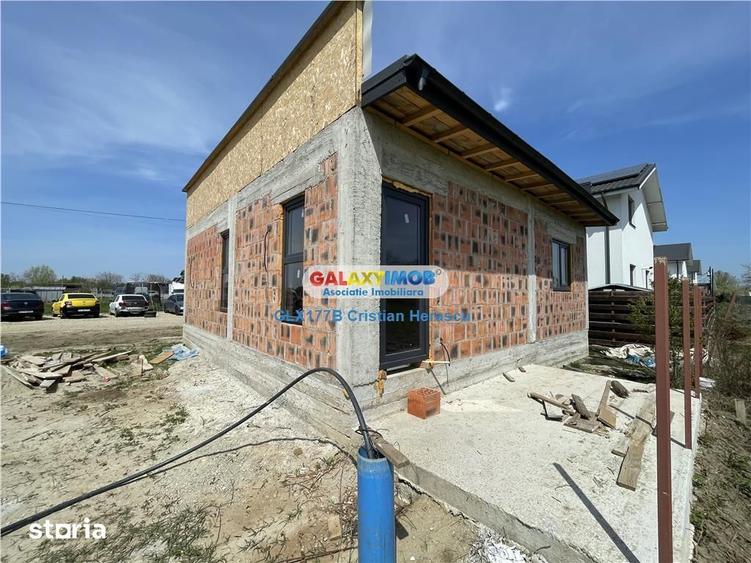 Casă cu 3 camere cu Teren 400 Mp în Crevedia