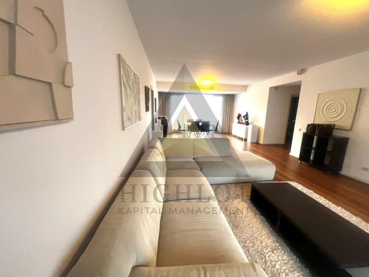 Apartament cu 3 camere semidecomandat, mobilat în Kiseleff