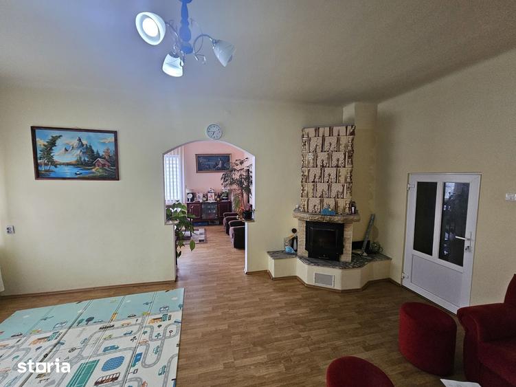 Casa in Baciu pe strada Viilor nr 12 col? cu strada Magnoliei - 17