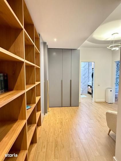 Apartament cu 4 camere în Nerva Traian
