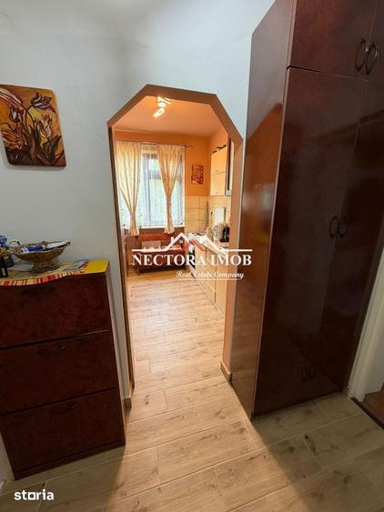 Apartament cu 3 camere în Orașul Nou