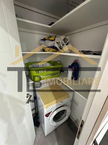 Apartament cu 3 camere decomandat în Cornișa