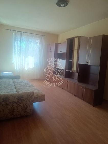 Apartament cu 2 camere decomandat în Lechința
