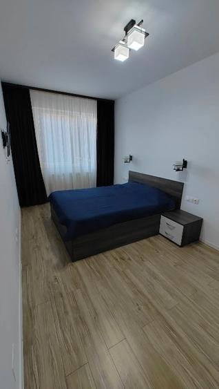 Apartament cu 2 camere semidecomandat, mobilat în Central