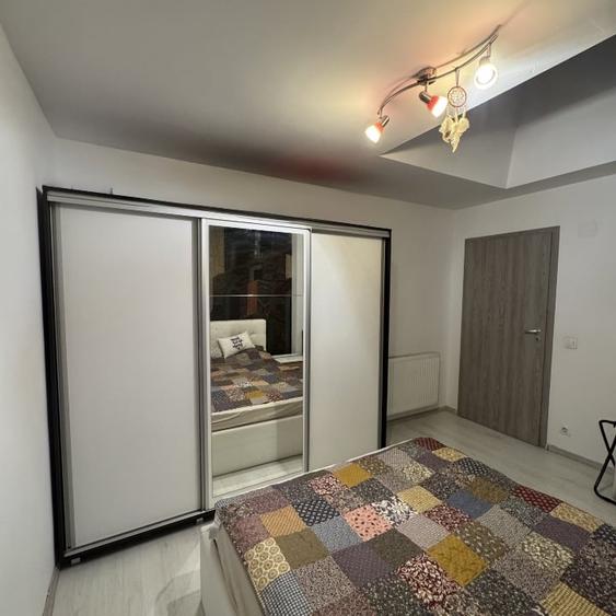 Apartament duplex 3 camere | Complet mobilat | 10 min metrou Apărătorii Patriei - 14