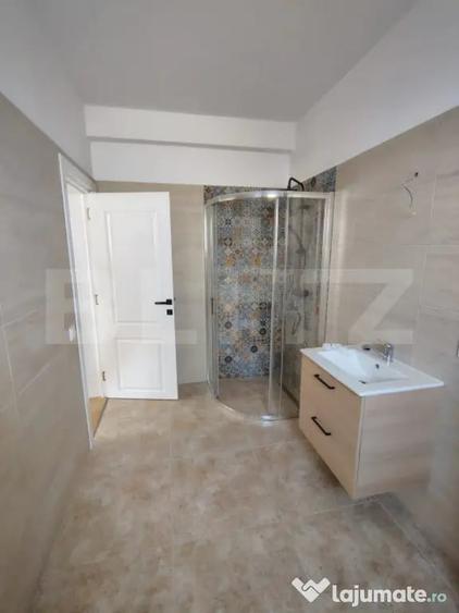 Casă cu 4 camere cu Teren 332 Mp în Chinteni
