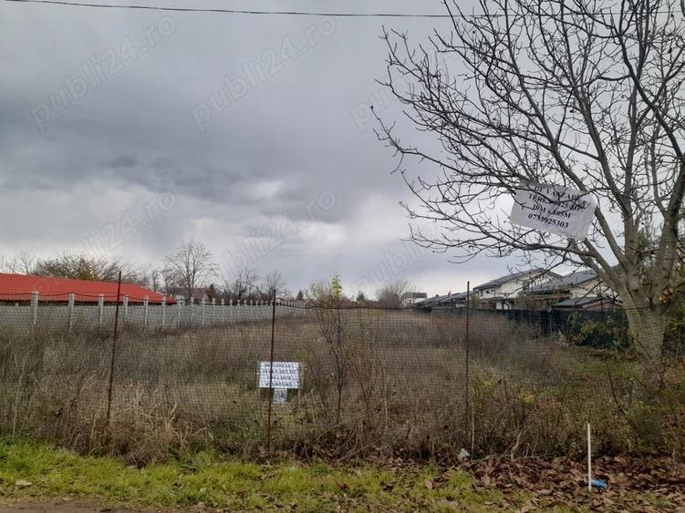 Teren de 3425 mp, în Bâcu