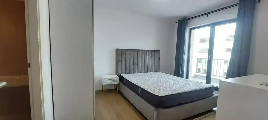 Apartament cu 3 camere decomandat, mobilat în Pipera