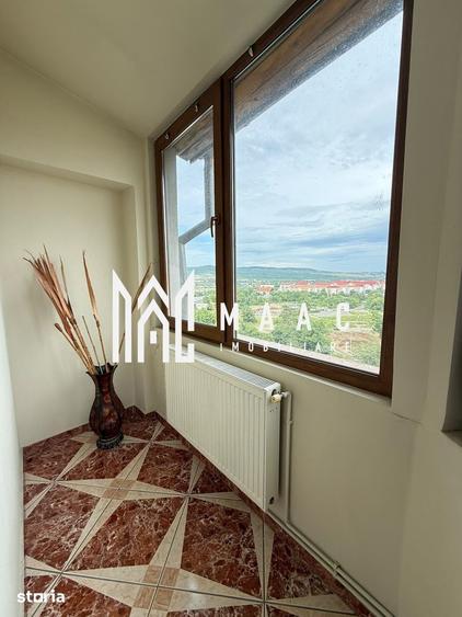 Apartament cu 4 camere în Vasile Aaron