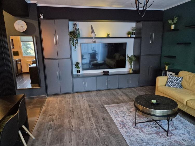 Apartament cu 2 camere decomandat în Iosia