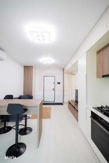 Apartament cu 2 camere, mobilat în Ultracentral