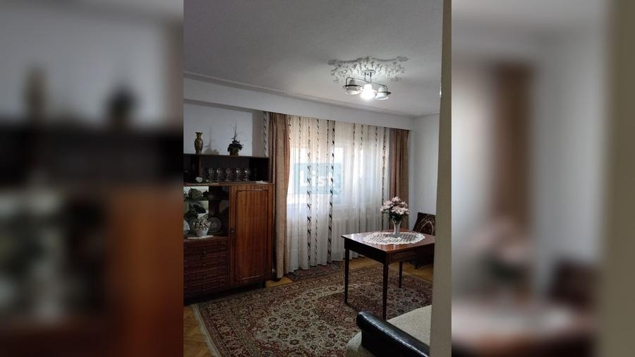 Apartament cu 3 camere decomandat, mobilat în Mărăști