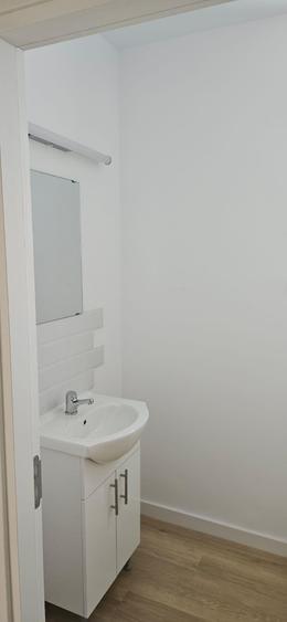 Duplex cu 5 camere cu Canalizare în Băneasa