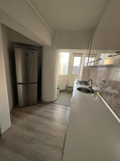 Apartament cu 2 camere decomandat în Exterior Vest