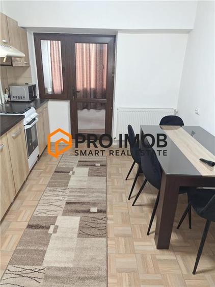 Apartament cu 2 camere decomandat, mobilat în 1 Decembrie