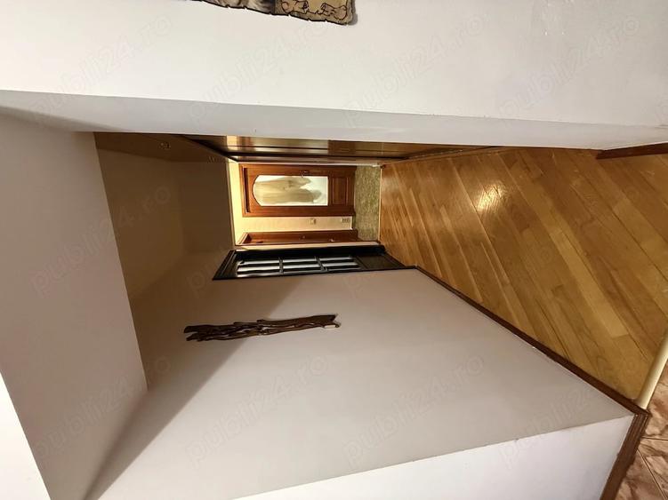 Apartament cu 3 camere decomandat în Lacul Tei