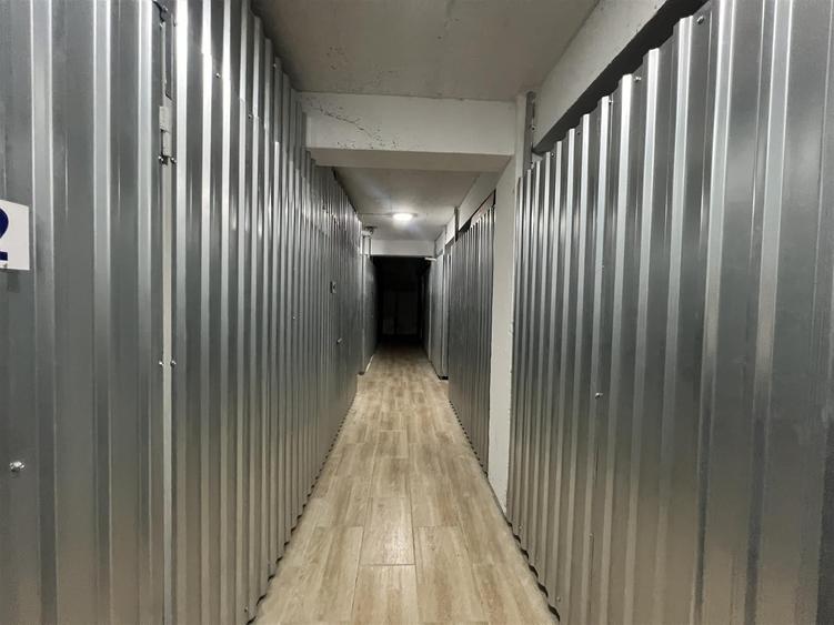 Apartament cu 2 camere decomandat, mobilat în Valea Adâncă