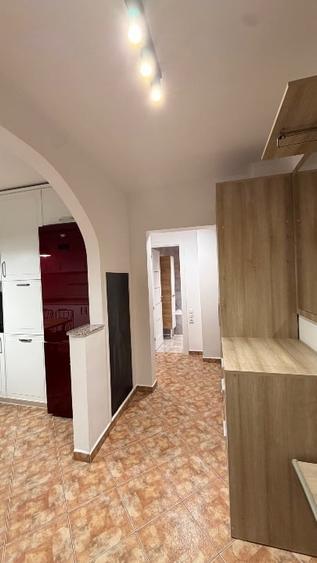 Apartament cu 2 camere decomandat, mobilat în Banu Manta