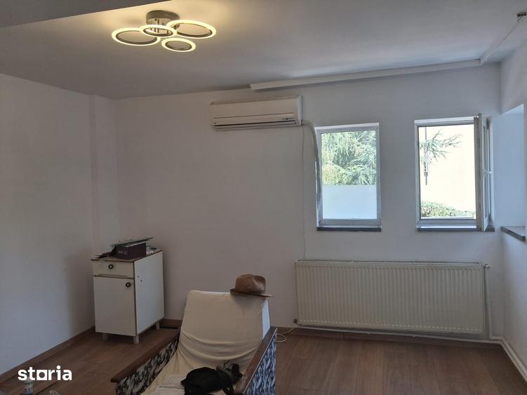 Apartament cu 2 camere în Centrul Civic