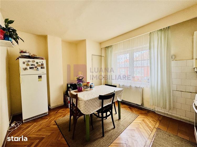 Apartament cu 2 camere decomandat în Terezian