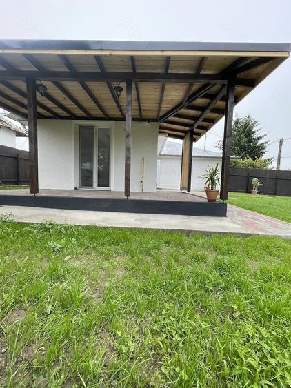 Casă cu 2 camere cu Teren 370 Mp în Păun
