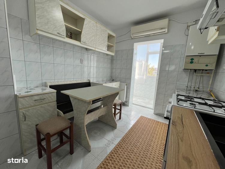 Apartament de inchiriat, 2 camere, decomandat, 54 mp, Nicolina - 12