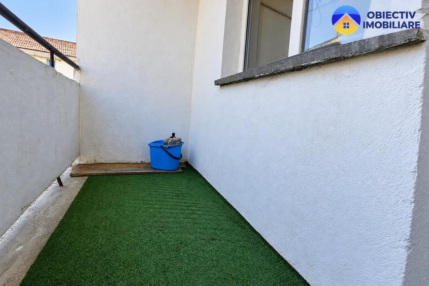 Apartament cu 2 camere decomandat în Mărăței