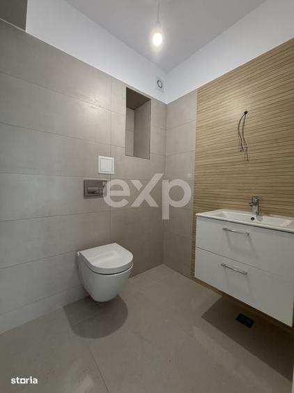 Apartament cu 2 camere decomandat în Galata