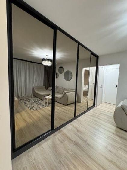 Apartament cu 2 camere semidecomandat, mobilat în Vatra Luminoasă
