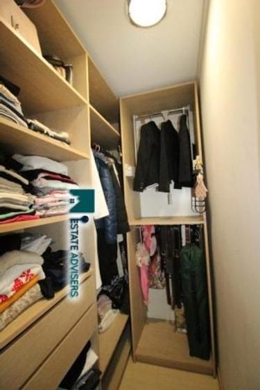 Apartament cu 3 camere semidecomandat, mobilat în Alexandru Obregia