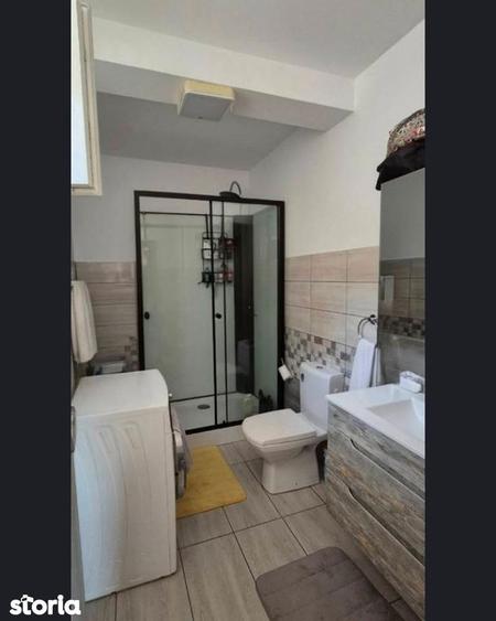 Casă cu 4 camere cu Teren 417 Mp în Clinceni