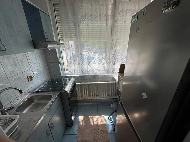 Apartament cu 2 camere decomandat în Iosia