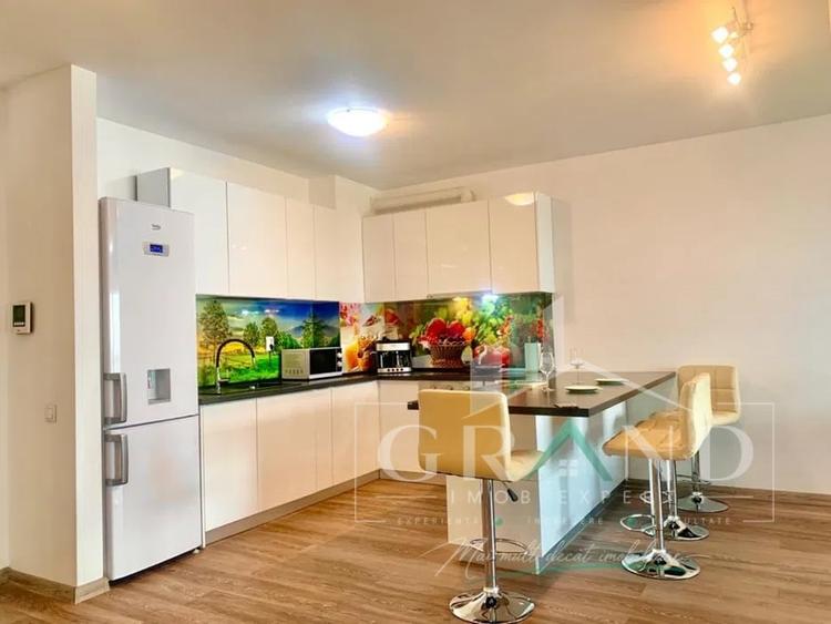 Apartament cu 3 camere semidecomandat, mobilat în Mănăștur