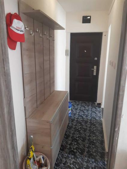 Apartament cu 2 camere nedecomandat în Central