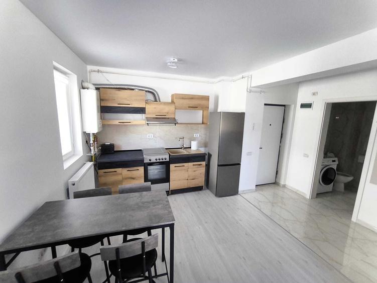 Apartament cu 2 camere semidecomandat în Militari