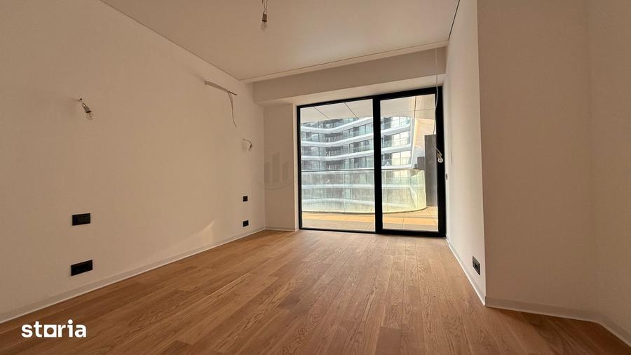 Apartament cu 4 camere în Tei