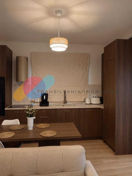 Apartament cu 3 camere semidecomandat în Apahida