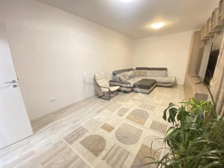Apartament cu 4 camere decomandat, mobilat în Rahova
